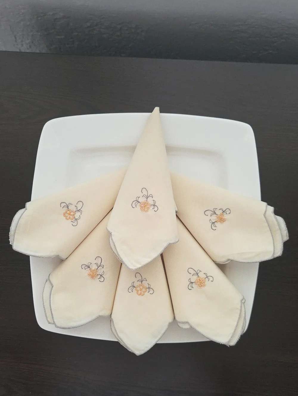 Classic Cream Embroidered Linen Napkin - Elegant Scalloped Edge